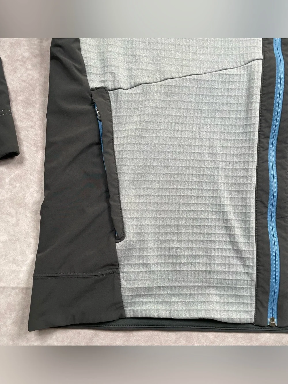 The North Face Ampere Grid Jacket Mens 2XL Gray Black Waffle Knit Fleece